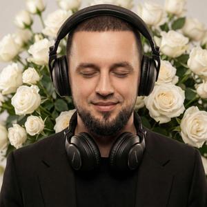 Білі троянди