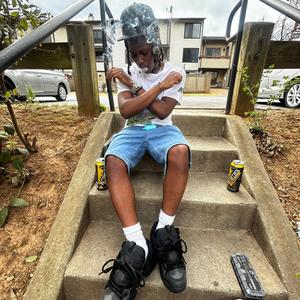 AINT ON SHIT (Freestyle) (feat. Ant Shawty)