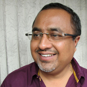 Esho Shyamolo Sundoro: Tagore