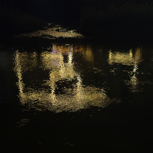 那年伞下的暖香