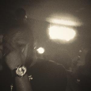 Benchwarmer (feat. ROMderful)