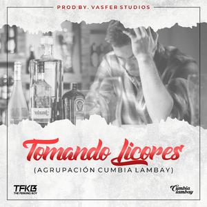 Tomando Licores