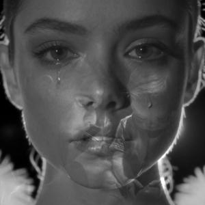 Kollarında Ölmek Isterdim