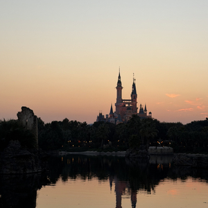 漂亮的眼睛应该流幸福的眼泪