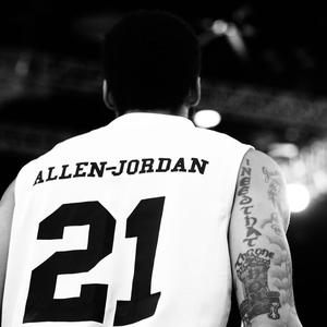 Sloane Blvd (feat. KouBeanz)