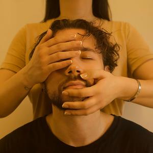 Покажи любовь