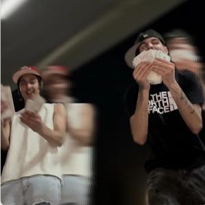 Party (feat. Dvellyy)