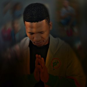 Ubusisiwe Ozayo