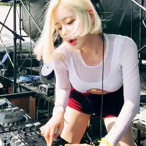 DJ-男大当婚女大当嫁（DJ Randy remix）