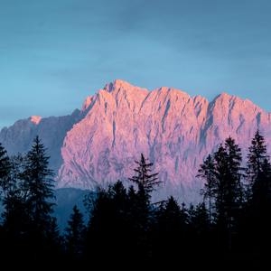 工作钢琴曲（轻音乐）