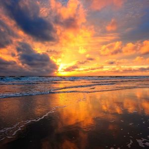 Kenjebek Nurdolday-botaqanimn（Umut remix）