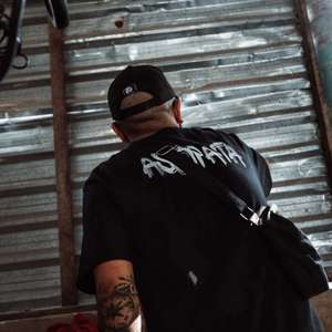 En el Árbol Torcido