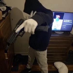 4evaYung (feat. gttb._d3)