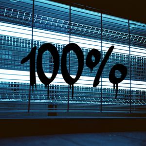 100%