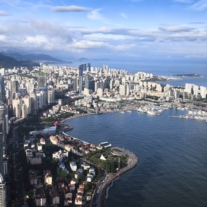 海天俯瞰