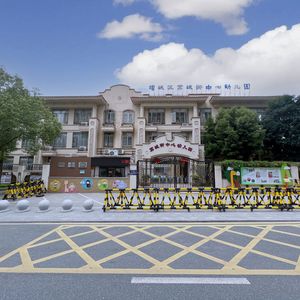 荔中幼里的童话