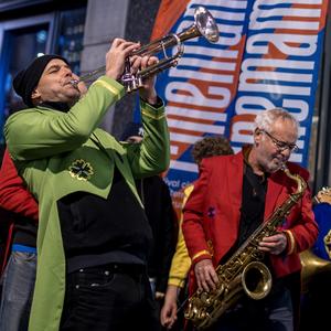 Jazzin’ Up The Parliament