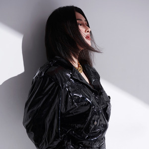 Cánh Bướm Trong Mưa