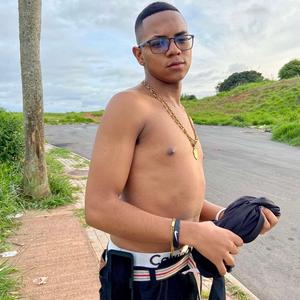 FODE A MINHA XOTA QUE SEU VULGO EU VOU CHAMANDO