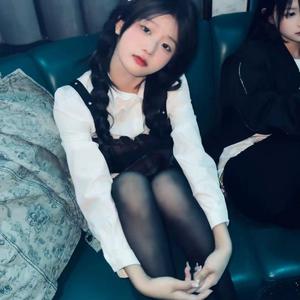 把你的名字写在烟上吸进肺里 (DJ咚鼓版)