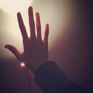 全世界谁倾听你（翻自 林宥嘉）