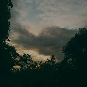 我一点都不开心(Prod. Guillermo)