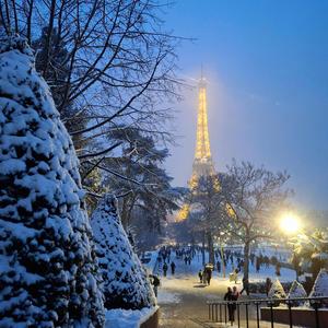 2026 파리 에펠탑 첫눈