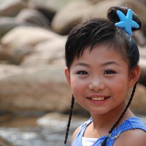 小企鹅（李嘉评作曲赵天鸽演唱版）