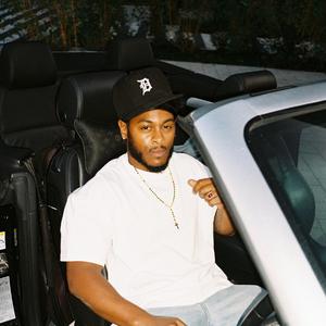 WATER (Outstanding drip) (feat. Young Gstar)