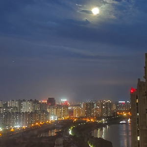 灯火悦榕湾