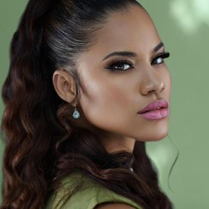 W.O.M.A.N (feat. LadyJu)