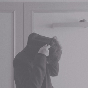 Surfin' (prod . Playdead)