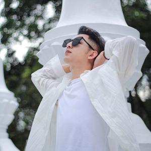 我们好像在哪见过