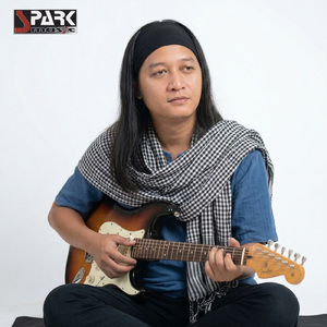 លែងស្តាយ