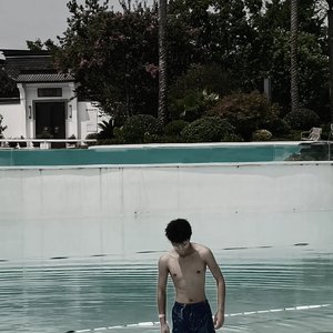 霓虹雨滴备忘录(2)