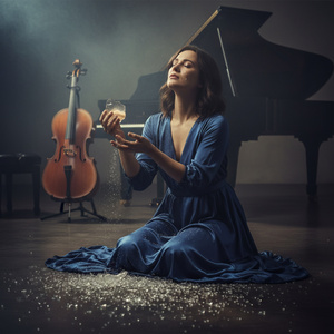 Glass Before It Breaks