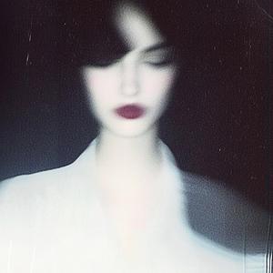 yalnızlık konuşur sen yokken