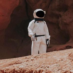 患+Talking to the moon