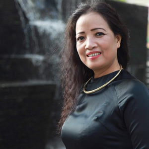 Khoảnh Khắc