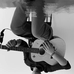 Will you stay with me tonight？