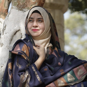 Rab Ki Sari Kamayi Hai Zahra Sa (Live)