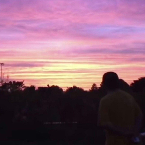 一起等待这场盛大的天明