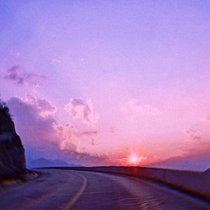 ˃̣̣̥᷄⌓˂̣̣̥᷅