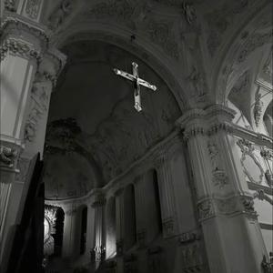 你是我轻描淡写的一页