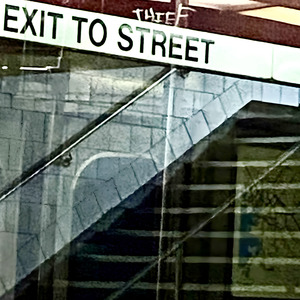 Entering Thief Street