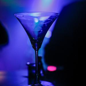 坏女孩（臻享钢琴版）