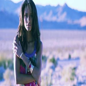 Elle A Dans Les Yeux