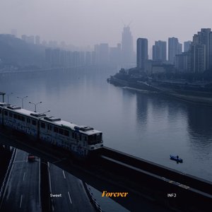 雨天忧郁的钢琴