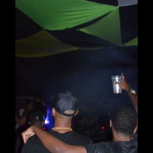 RITMADINHA DO RJ - VIDA RASA VOU TACAR NA MINA DO ONLYFANS X AQUI É TRABALHO LINDO