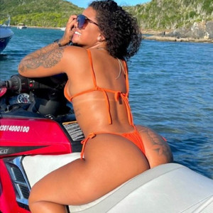 VAI REBOLANDO ME ESTIGA ' SEI QUE ELAS SE AMARRA